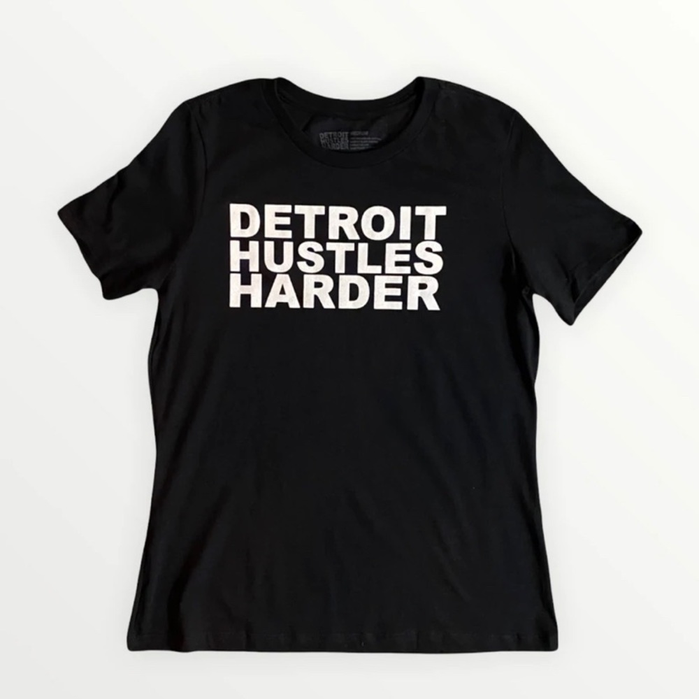 Detroit Hustles Harder T shirt Womens Medium